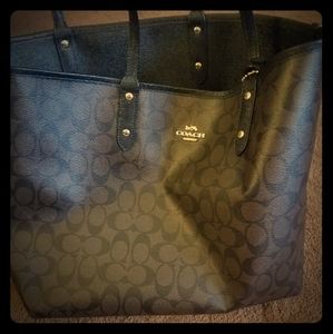 Authentic coah purse